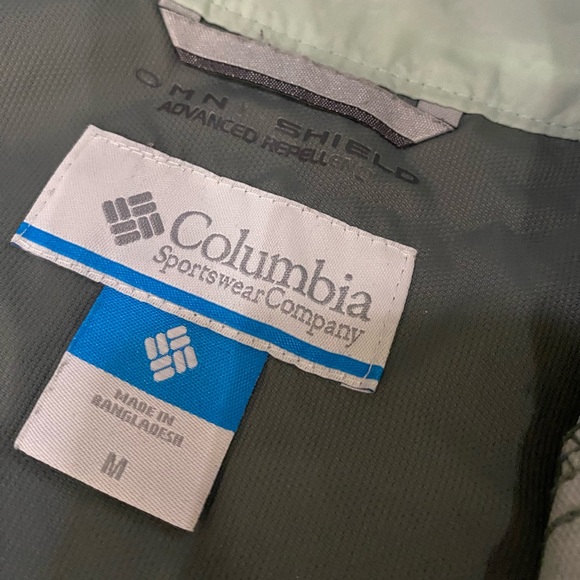 Columbia Omni Shield Rain Jacket size Medium - Picture 5 of 10